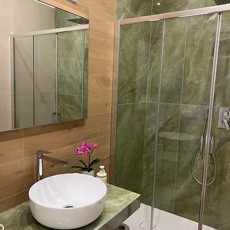 Guest house Vr *